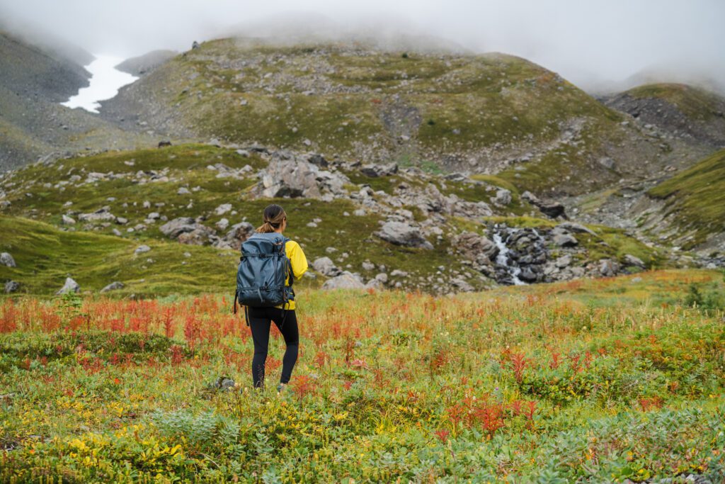 Hiking in Hatcher Pass - HeliAlaska